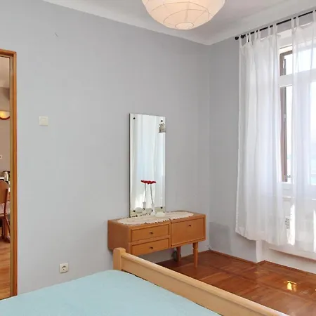 Apartman Schoenes In Mit Eigenem Balkon Und Meerblick Baška