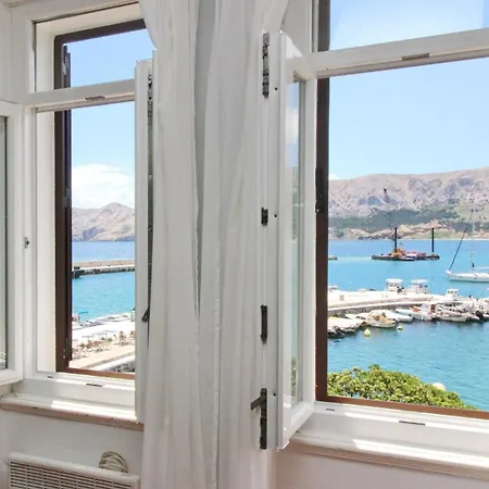 Schoenes In Mit Eigenem Balkon Und Meerblick * Baška